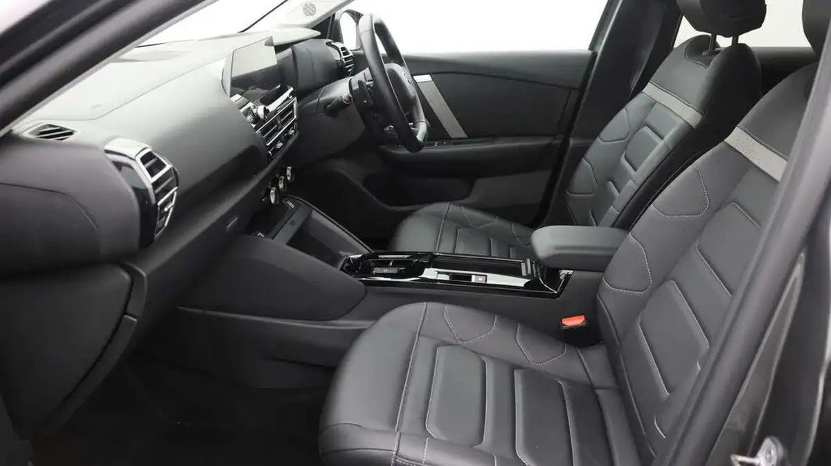 2021-citroen-c4-12-puretech-shine-plus-130ps-big-14