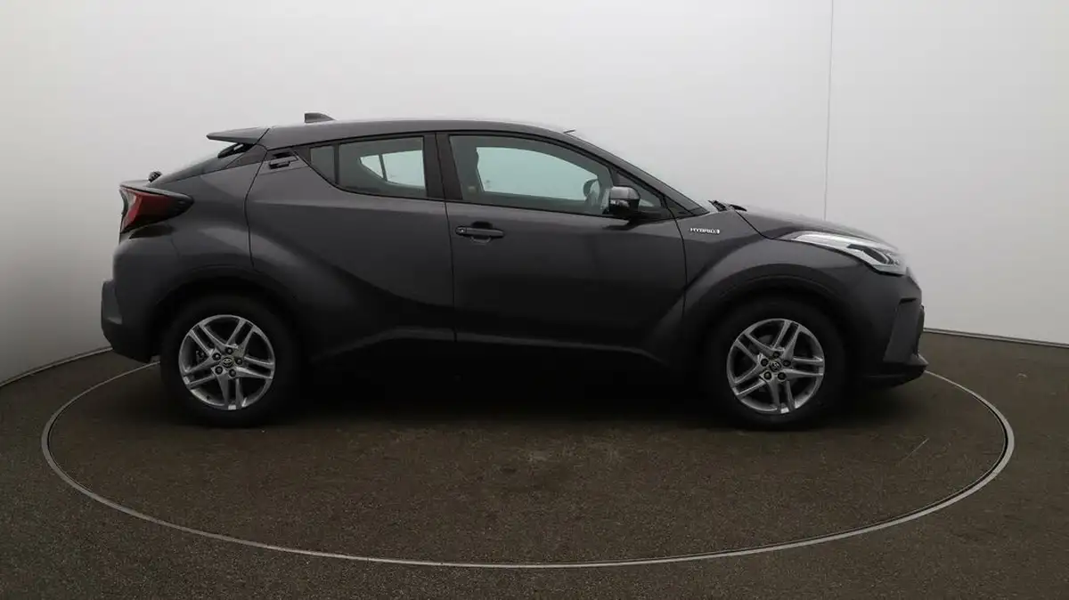2021-toyota-c-hr-18-vvt-i-icon-big-48