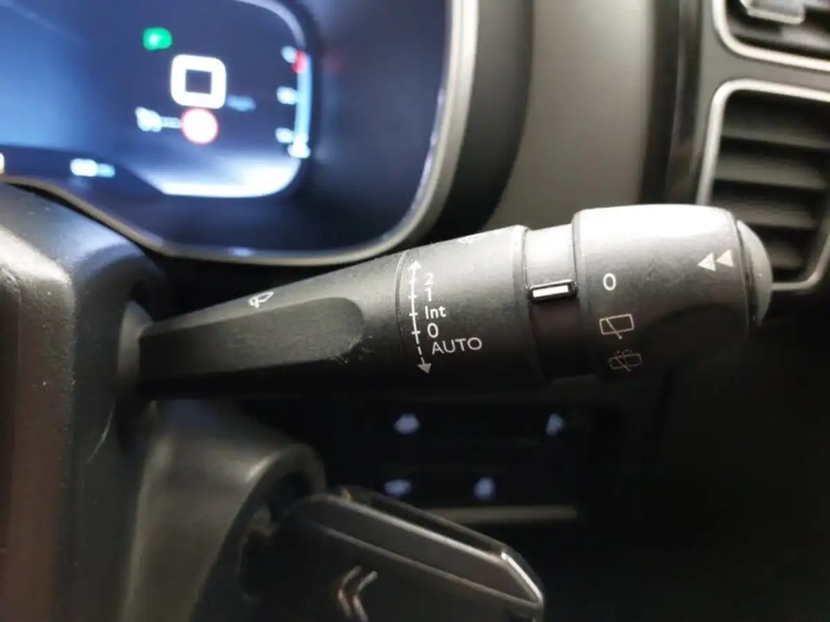 2019-citroen-c5-aircross-15bluehdi-flair-big-12