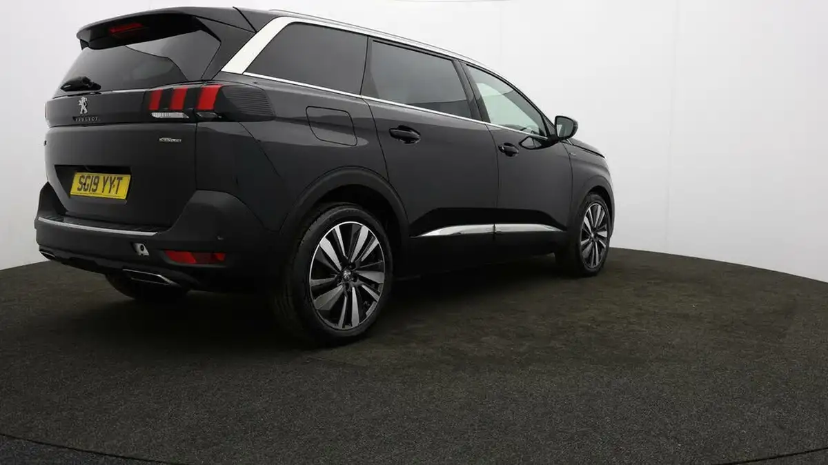 2019-peugeot-5008-suv-15-bluehdi-gt-line-premium-big-45