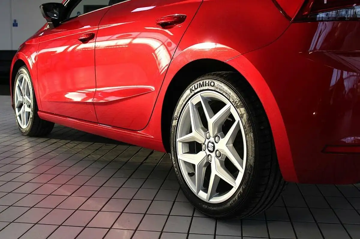 2019-seat-ibiza-10-mpi-fr-big-11