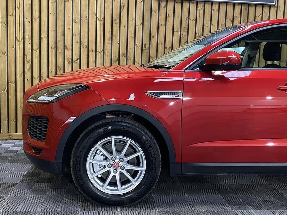 2020-jaguar-e-pace-20-i4-200ps-big-58