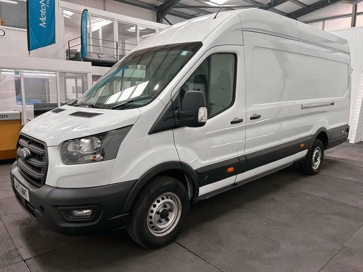 2022-ford-transit-big-8