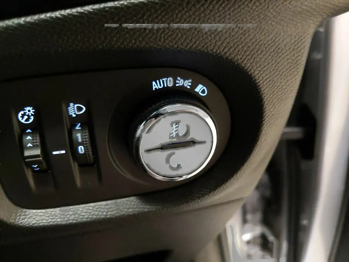 2023-vauxhall-corsa-12i-gs-big-17