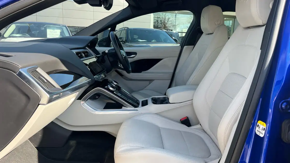 2023-jaguar-i-pace-ev400-black-big-2