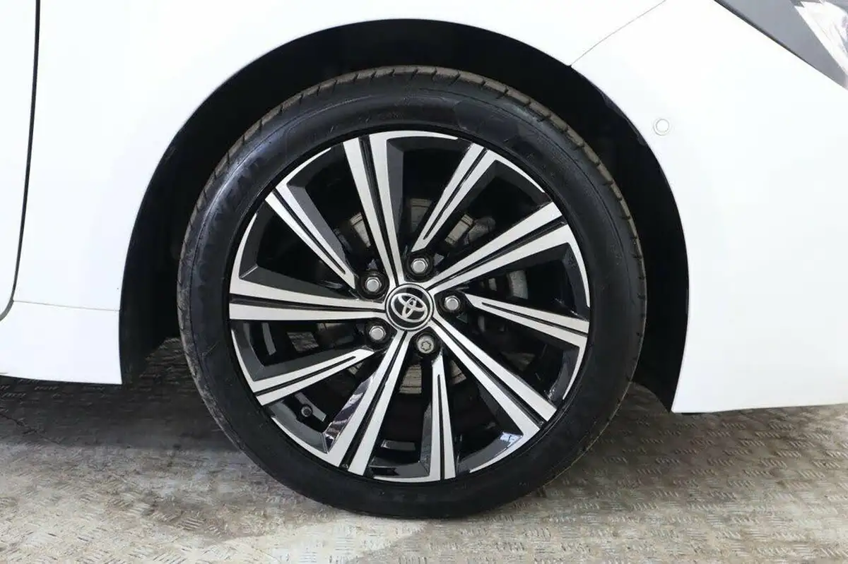 2021-toyota-corolla-18-vvt-i-design-spare-wheel-hatchback-5d-big-14