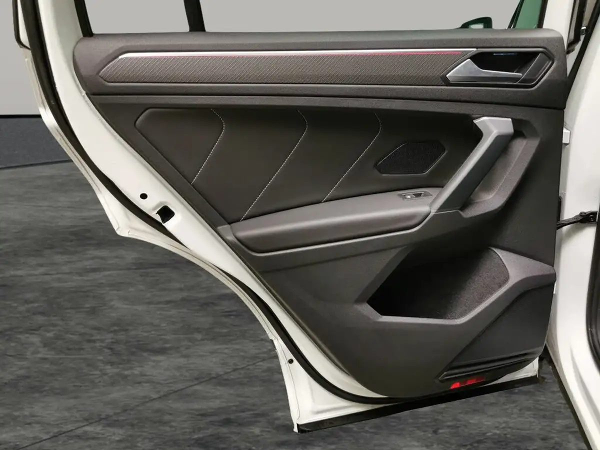 2021-volkswagen-tiguan-15-tsi-r-line-big-28