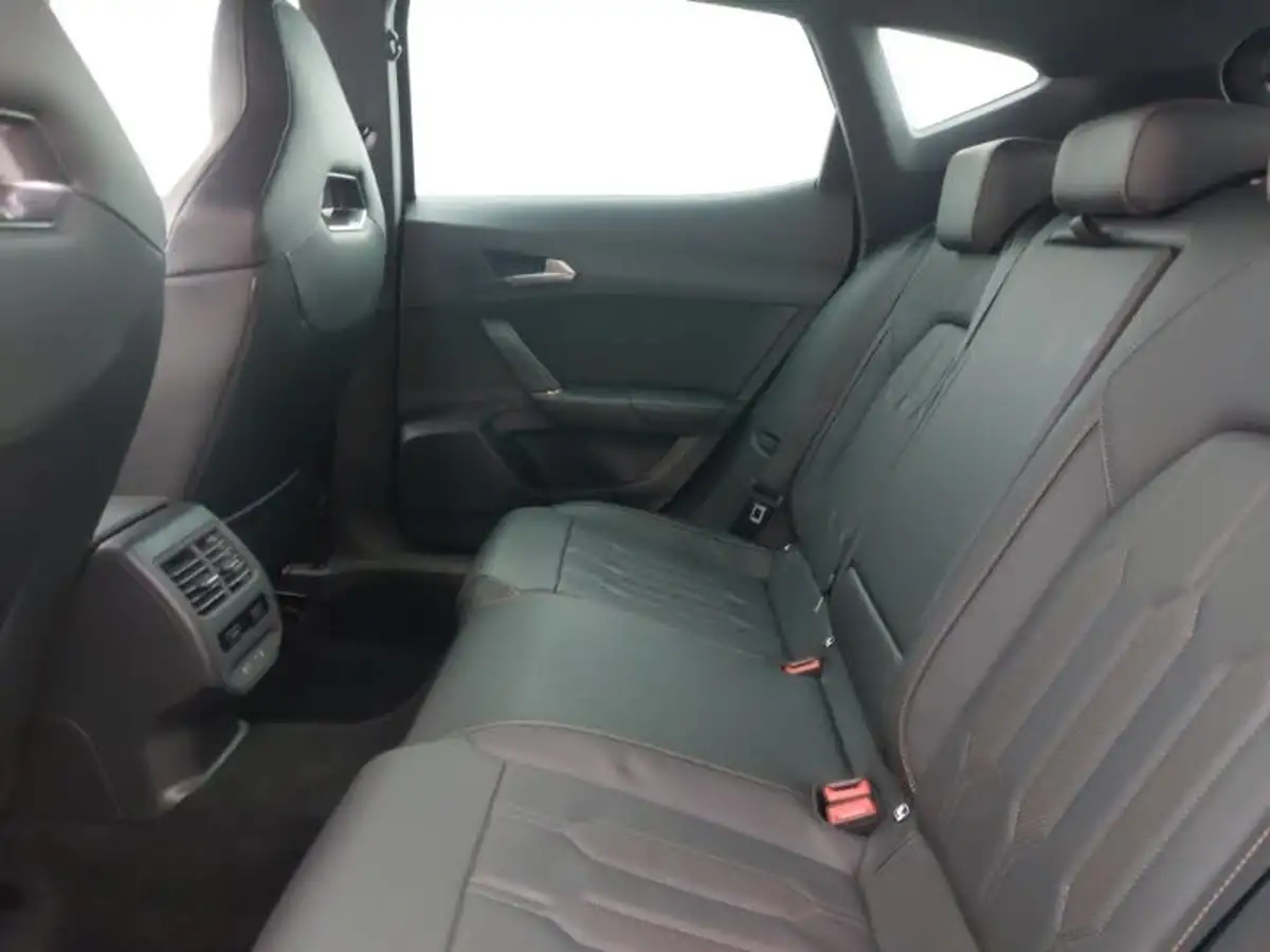 2021-cupra-formentor-14-e-hybrid-vz2-big-5