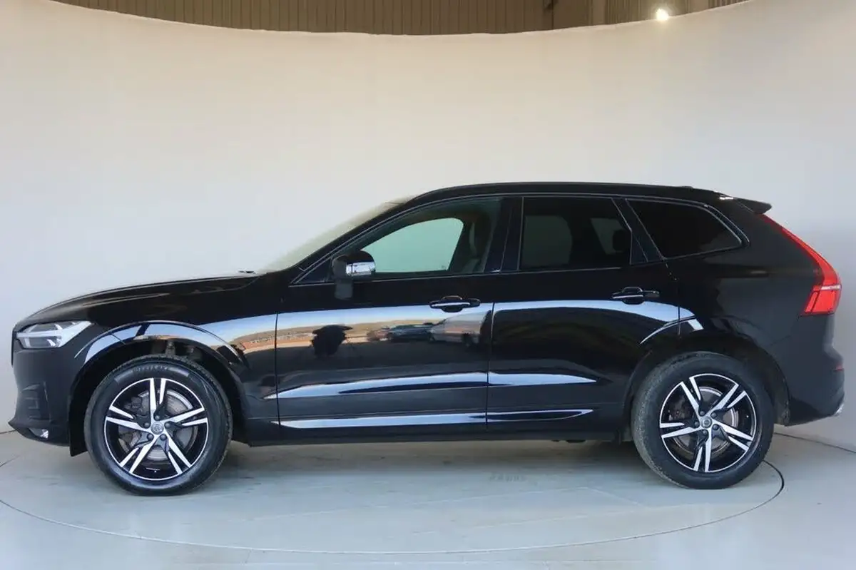 2021-volvo-xc60-20td-b5-r-design-big-9