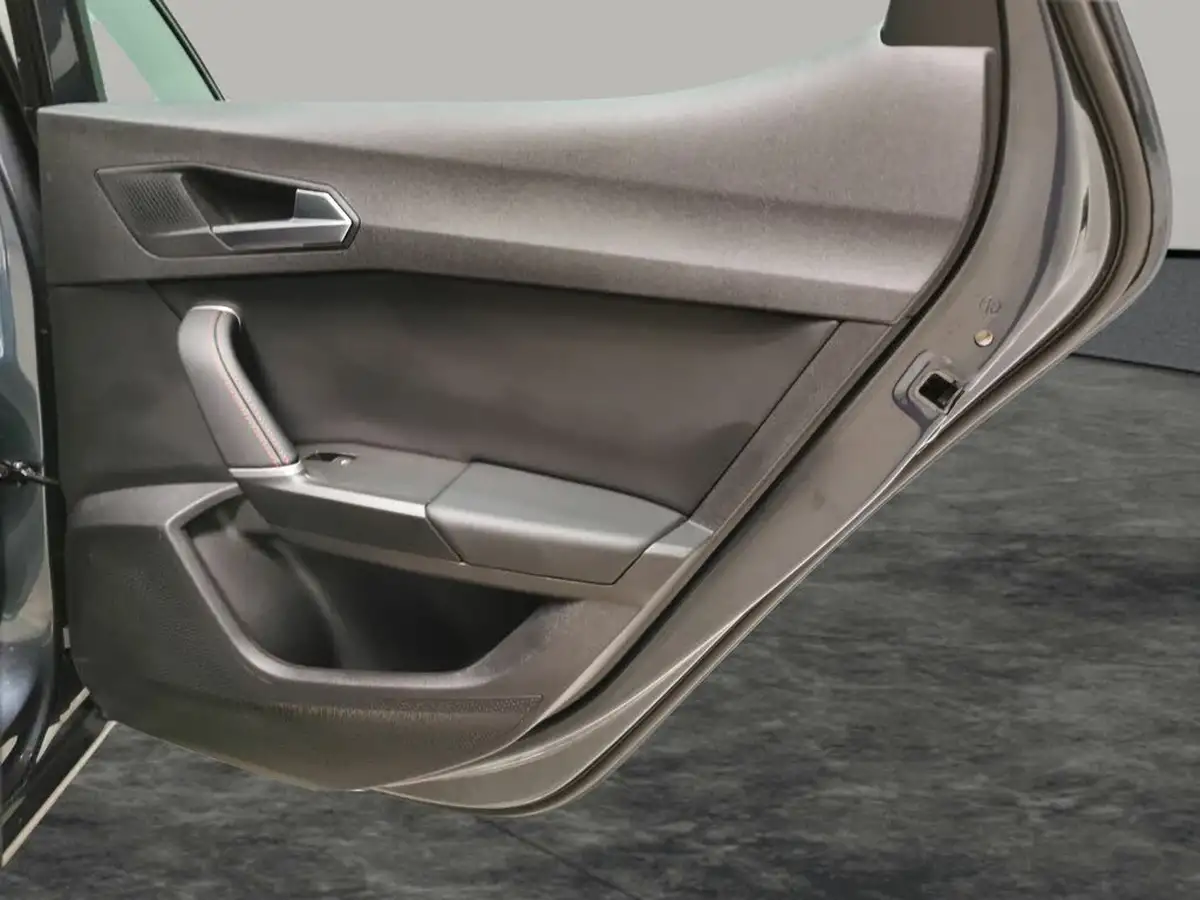 2023-seat-leon-big-28