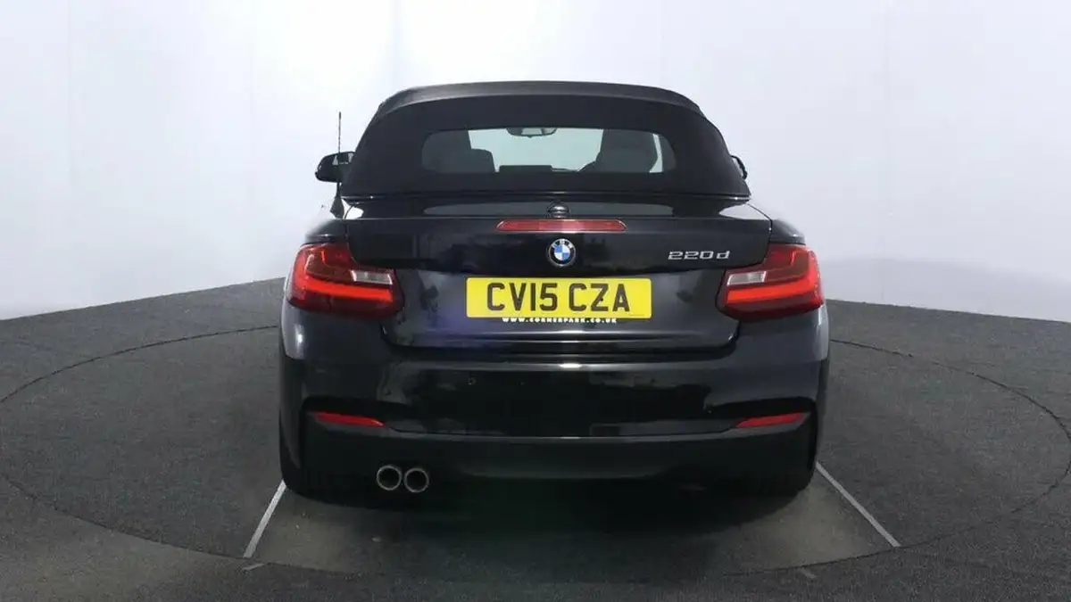 2015-bmw-2-series-20td-220d-m-sport-convertible-2d-big-5