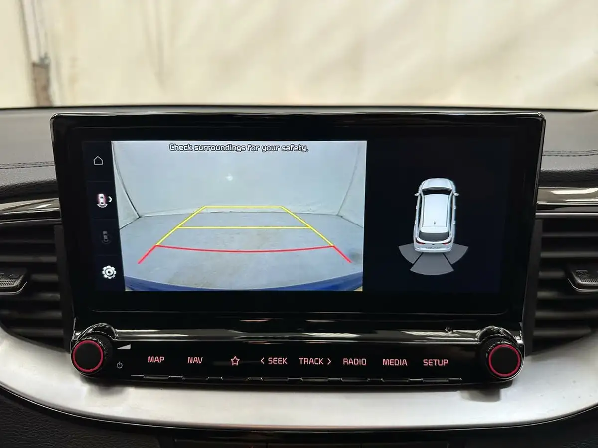 2022-kia-pro-ceed-15-t-gdi-gt-line-big-16