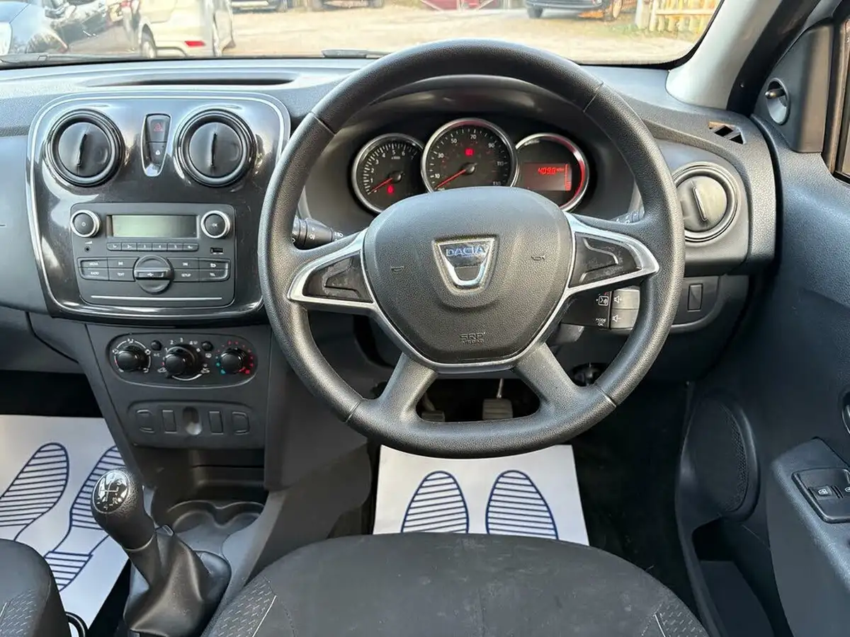2018-dacia-sandero-10-sce-ambiance-big-13