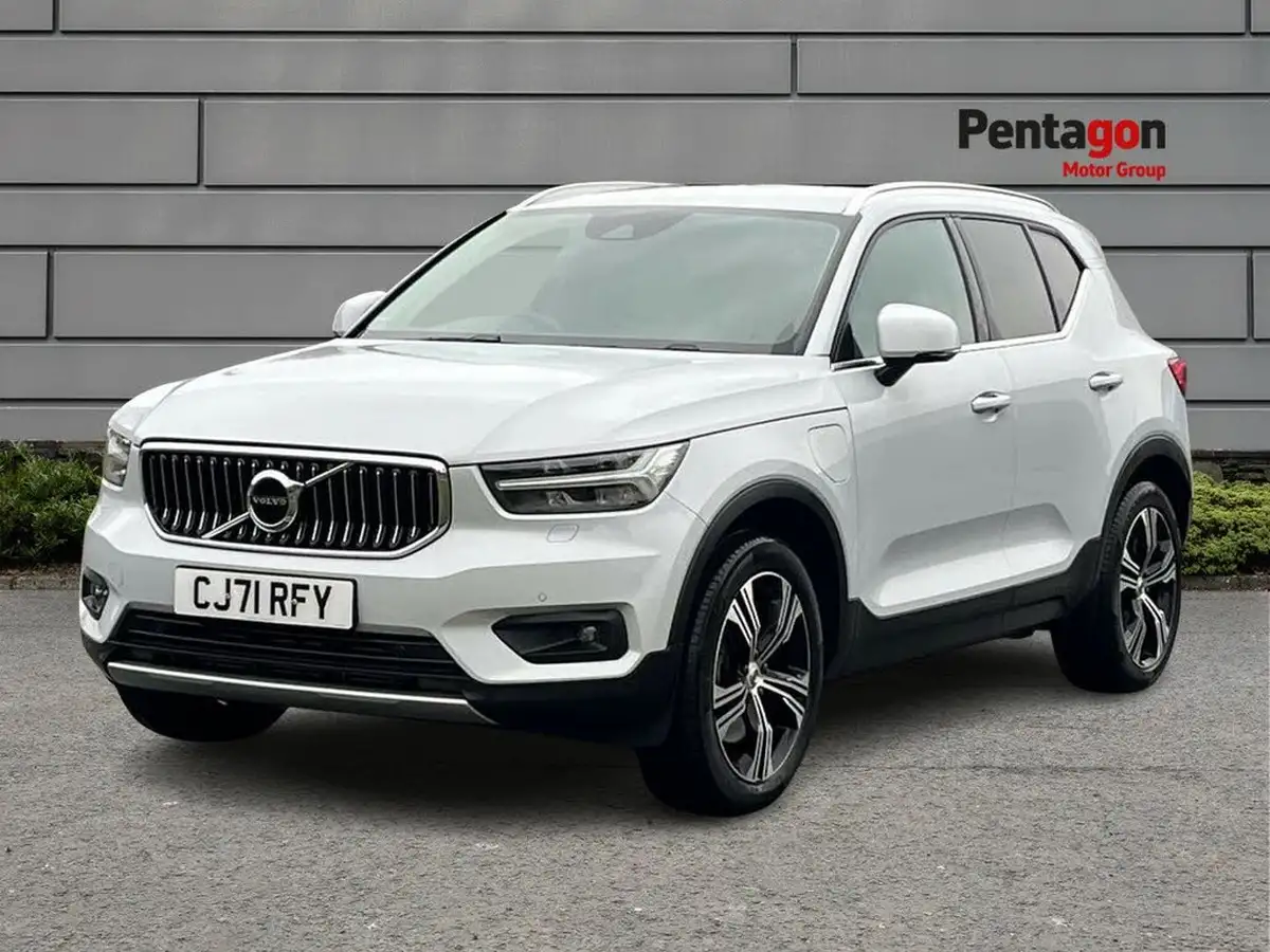 2022-volvo-xc40-15-t5-inscription-pro-big-2