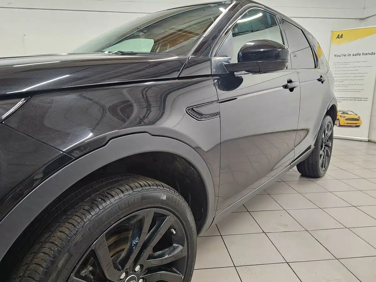 2017-land-rover-discovery-sport-20td4-hse-black-182ps-suv-big-31