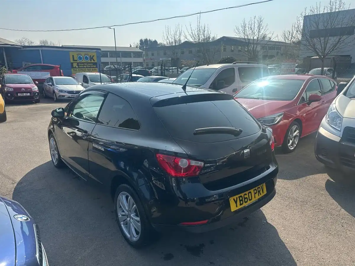 2011-seat-ibiza-14-good-stuff-85ps-sportcoupe-3d-big-3