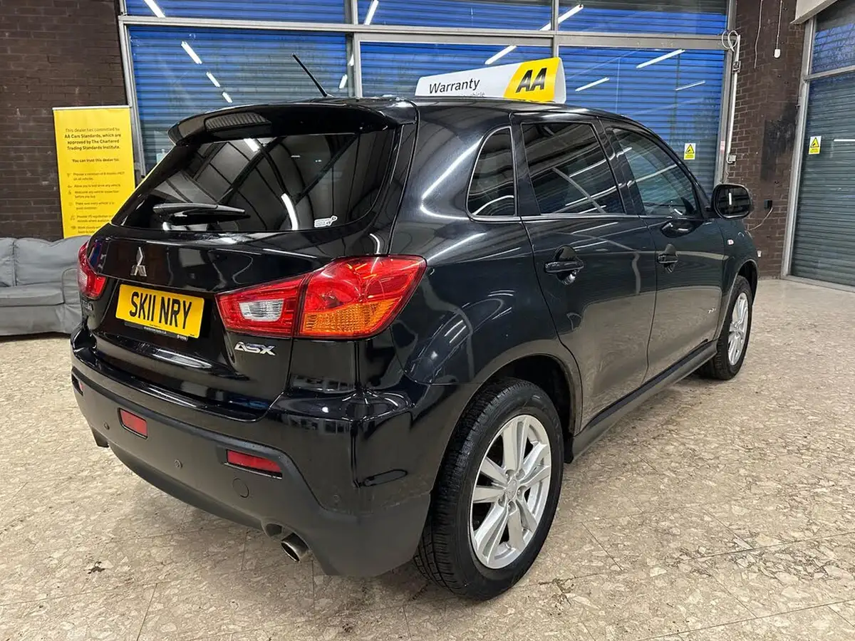2011-mitsubishi-asx-16-3-big-5
