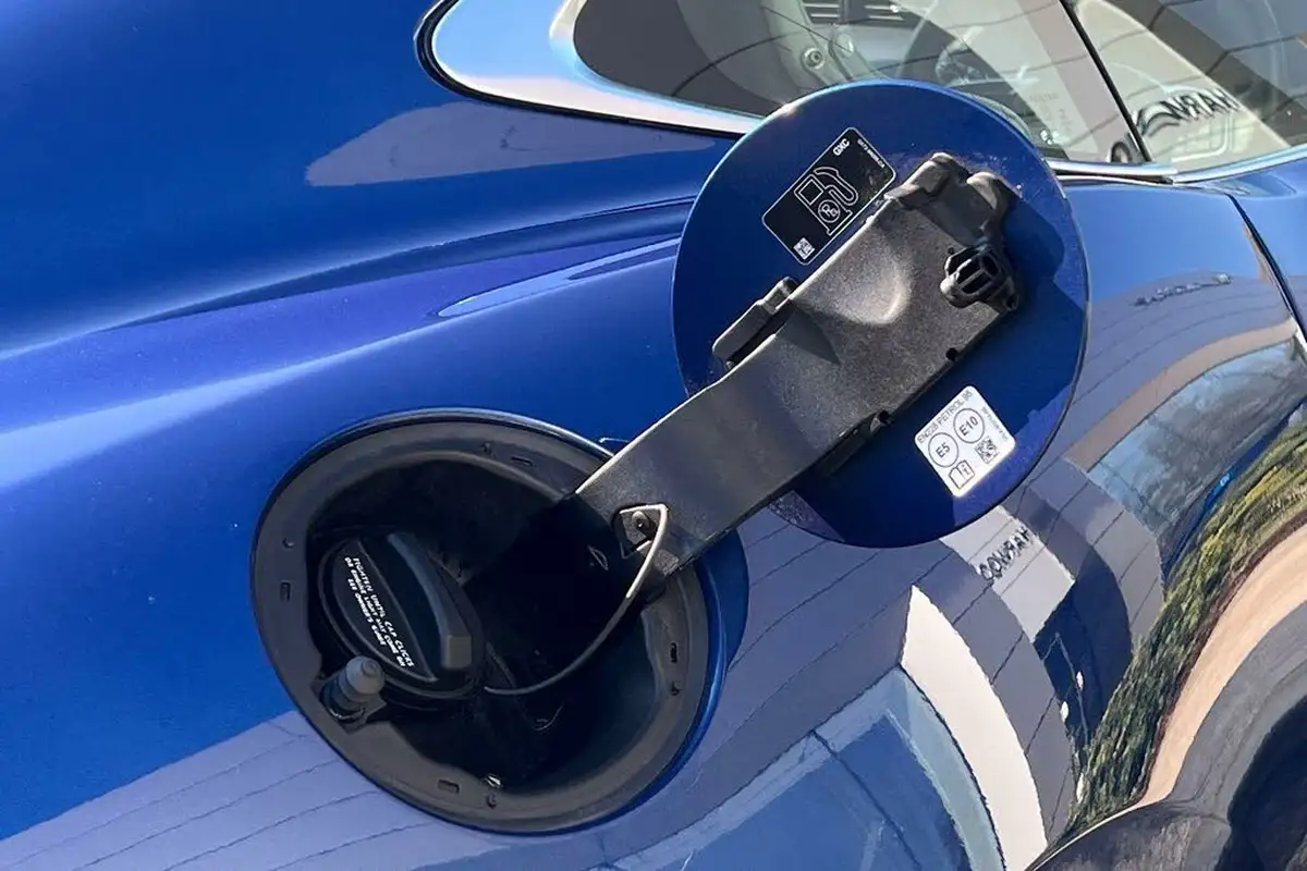 2021-jaguar-f-type-50-v8-sc-r-dynamic-awd-coupe-big-20
