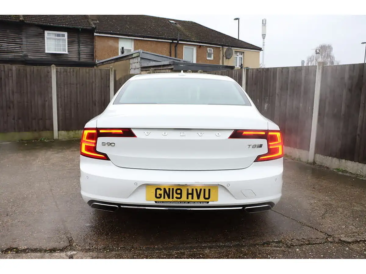 2019-volvo-s90-20-t8-inscription-pro-big-15