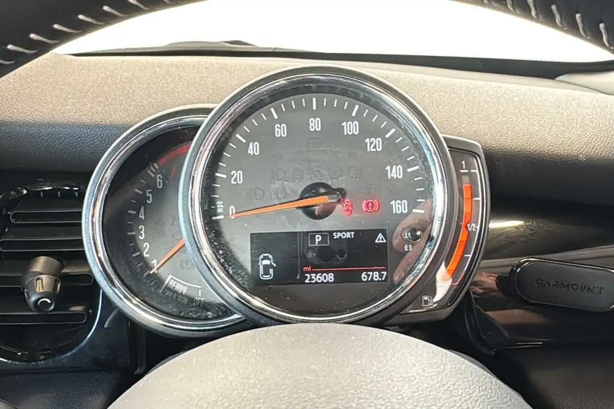 2021-mini-cooper-15-cooper-sport-hatchback-5d-auto-big-17