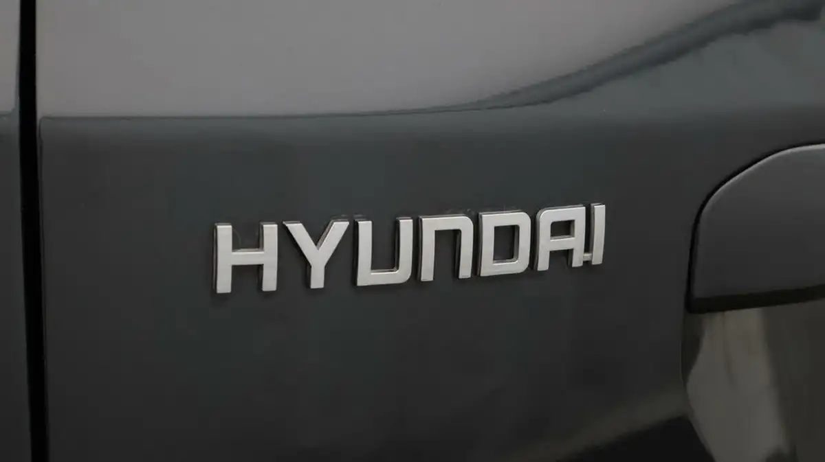 2021-hyundai-kona-e-premium-204ps-64kwh-7kw-obc-big-20