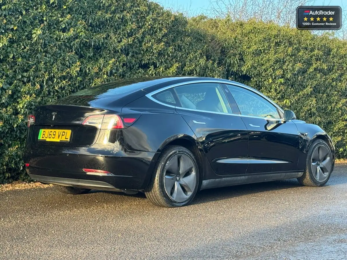 2019-tesla-model-3-e-standard-plus-big-2