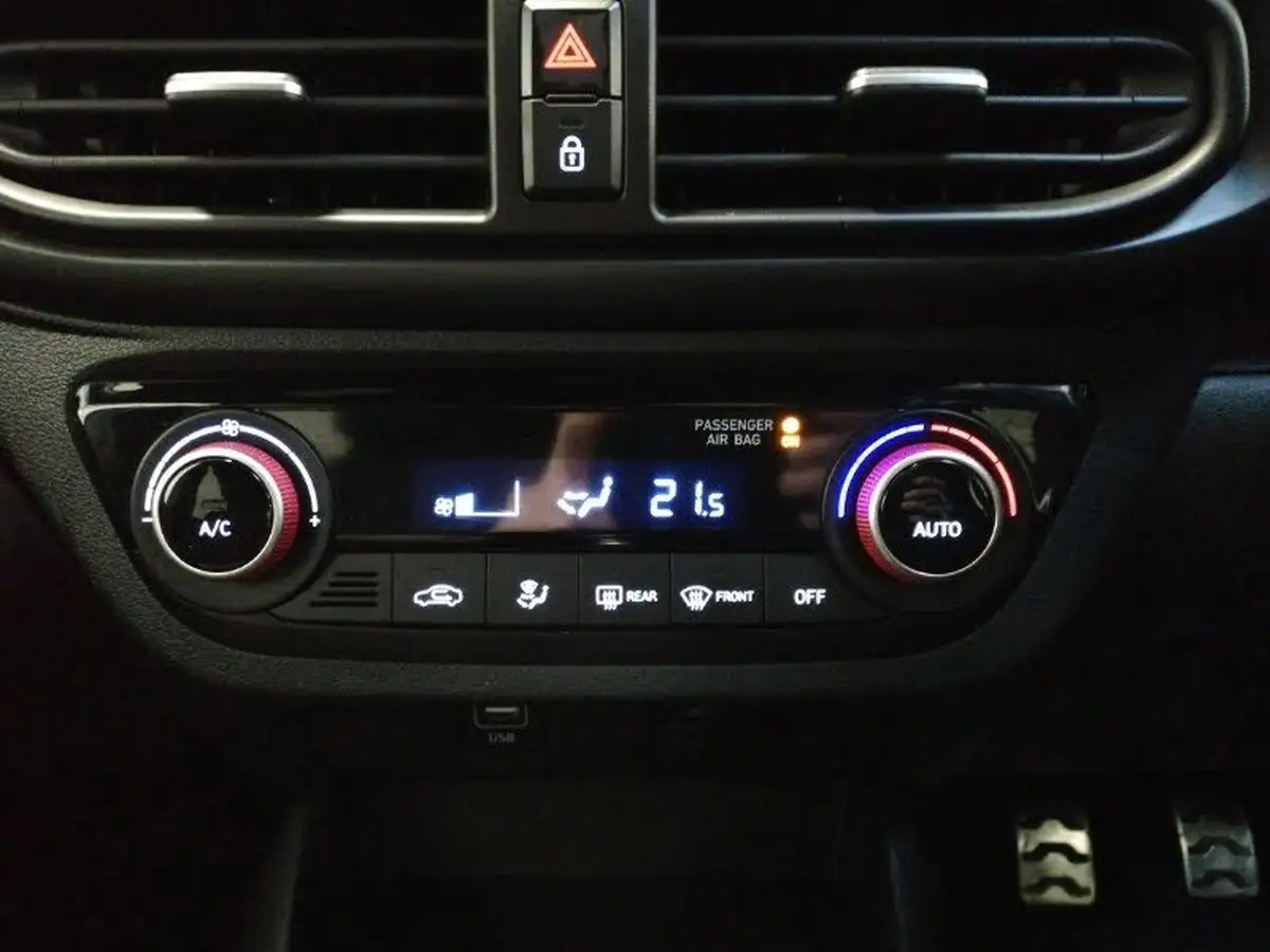 2021-hyundai-i10-10-t-gdi-n-line-big-15