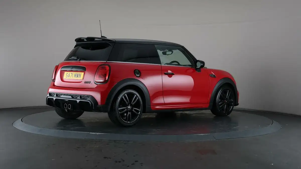 2021-mini-cooper-20-cooper-s-sport-hatchback-3d-auto-big-7