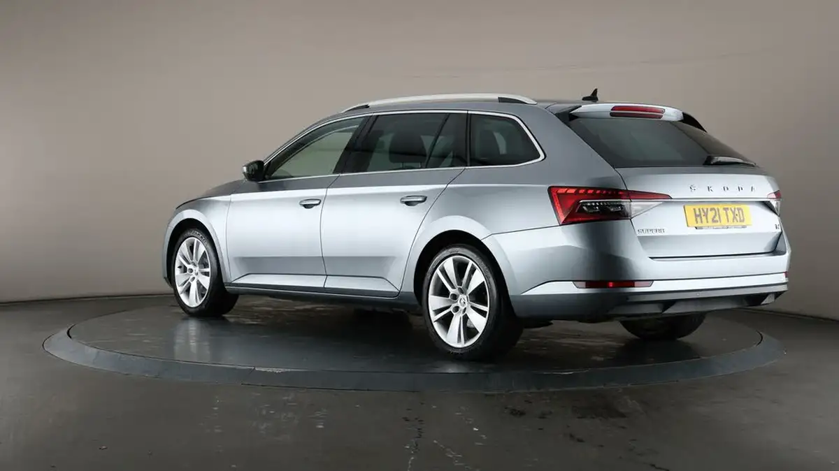2021-skoda-superb-14-tsi-se-l-estate-big-67