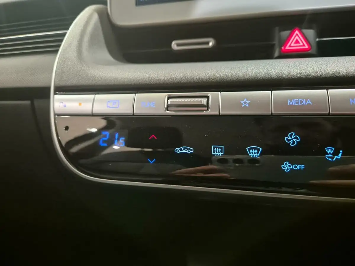 2024-hyundai-ioniq-5-e-premium-325ps-77kwh-awd-big-40