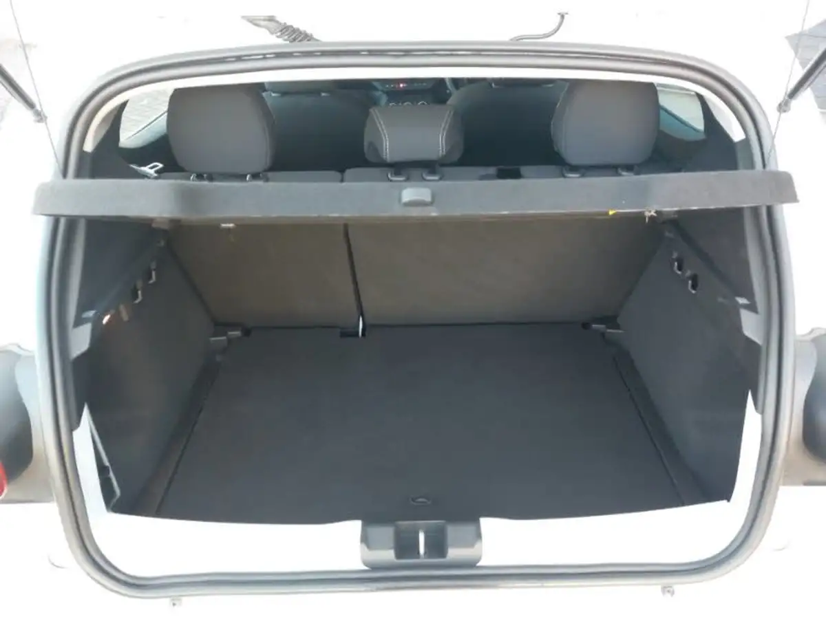 2023-dacia-sandero-stepway-10-tce-journey-90bhp-big-7