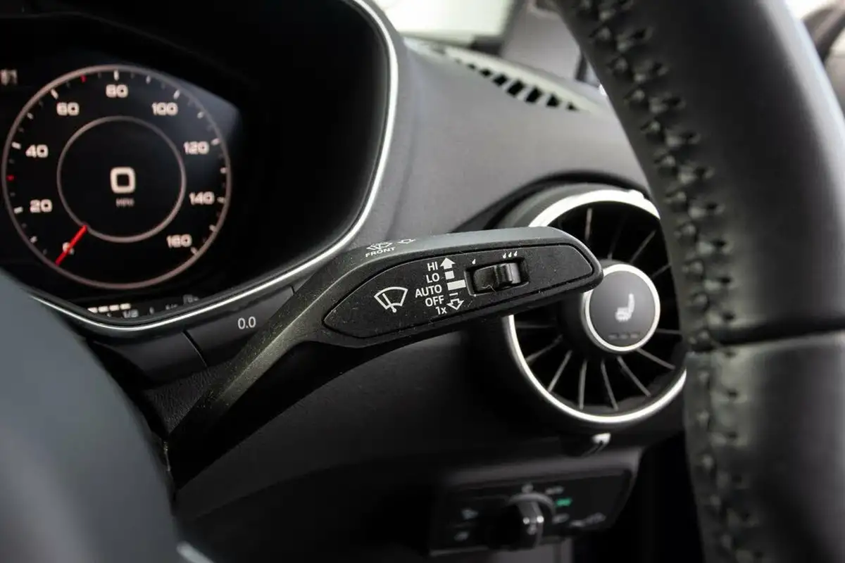 2018-audi-tt-coupe-18-tfsi-sport-big-19