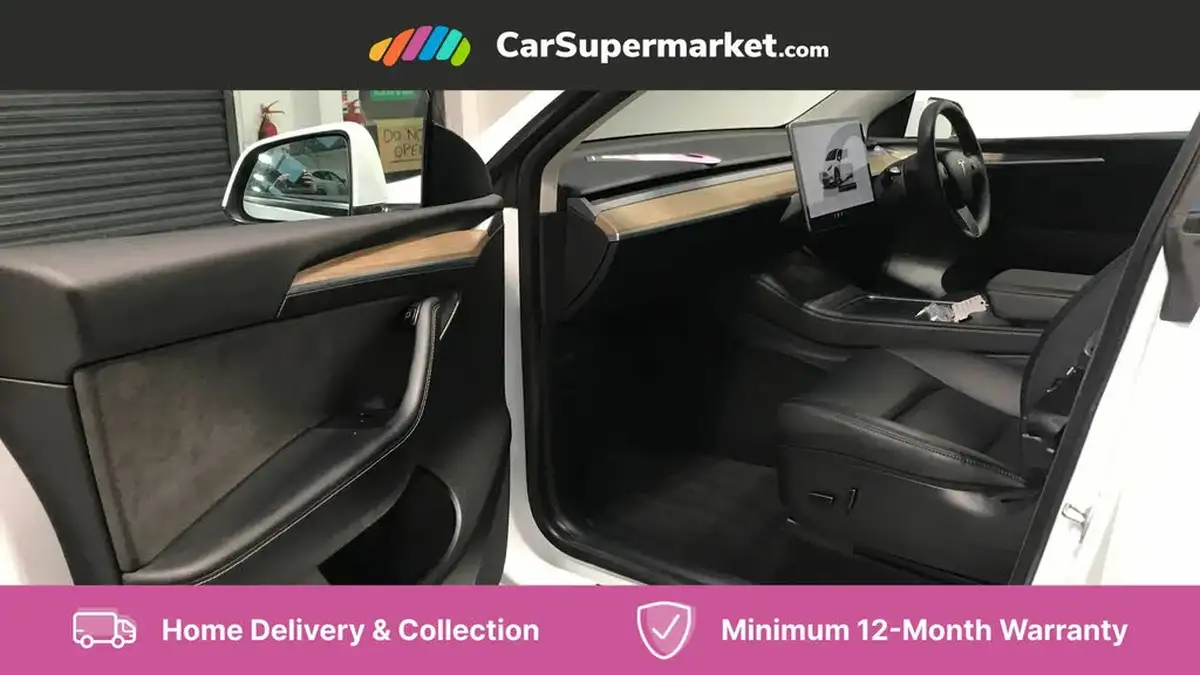 2022-tesla-model-y-e-long-range-big-25