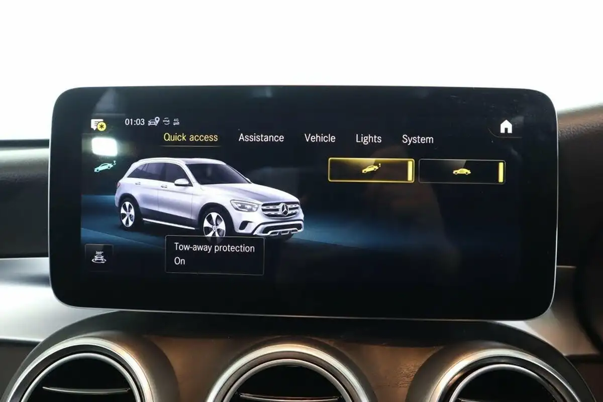 2020-mercedes-benz-glc-class-20d-glc300d-amg-line-premium-plus-station-wagon-5d-big-50