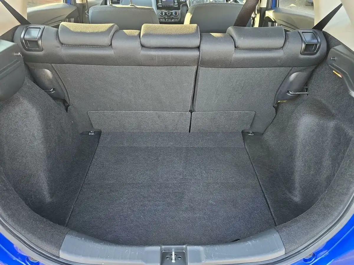 2019-honda-jazz-13-i-vtec-s-cvt-big-25