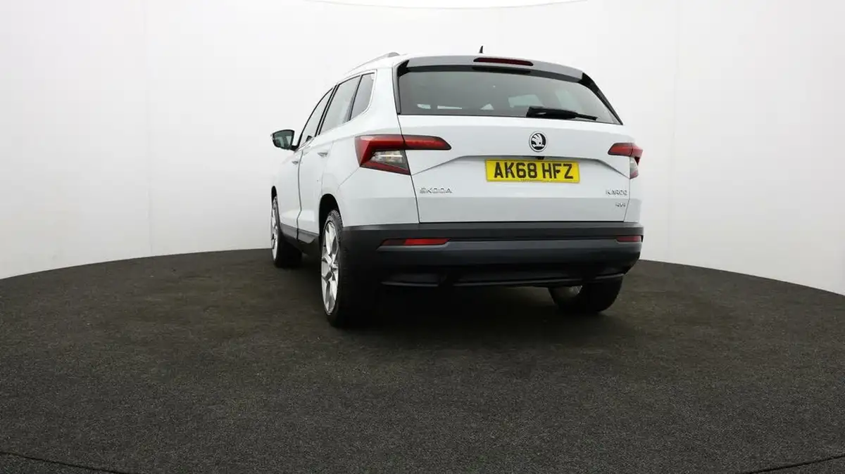 2018-skoda-karoq-20tdi-edition-big-76