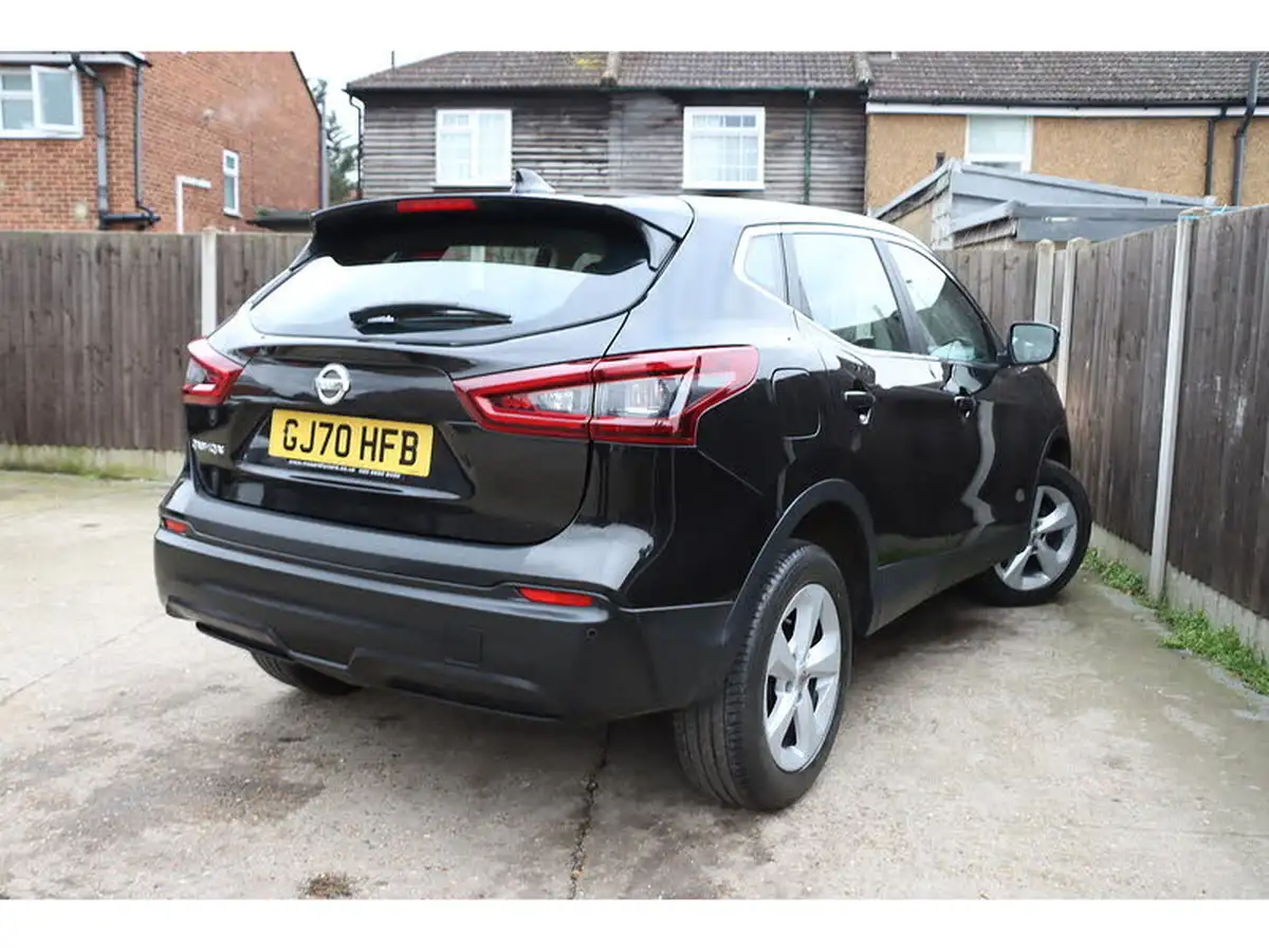 2020-nissan-qashqai-13-dig-t-acenta-premium-160ps-dct-big-14