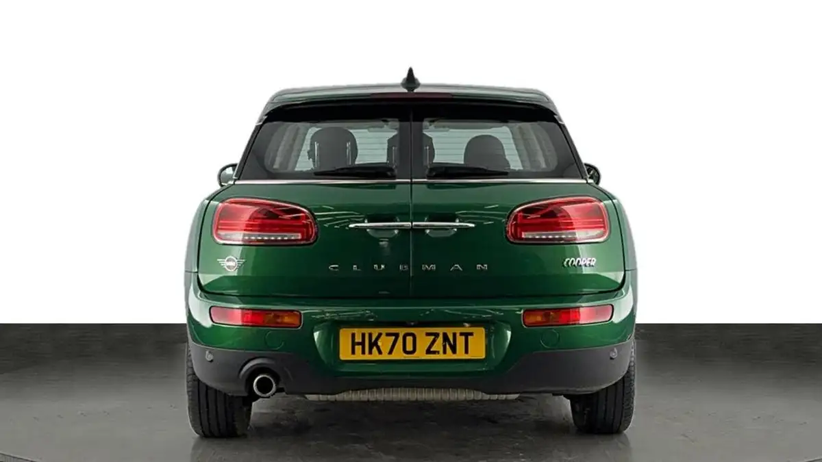 2021-mini-clubman-15-cooper-classic-big-4