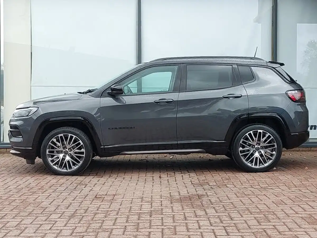 2024-jeep-compass-15-altitude-big-3