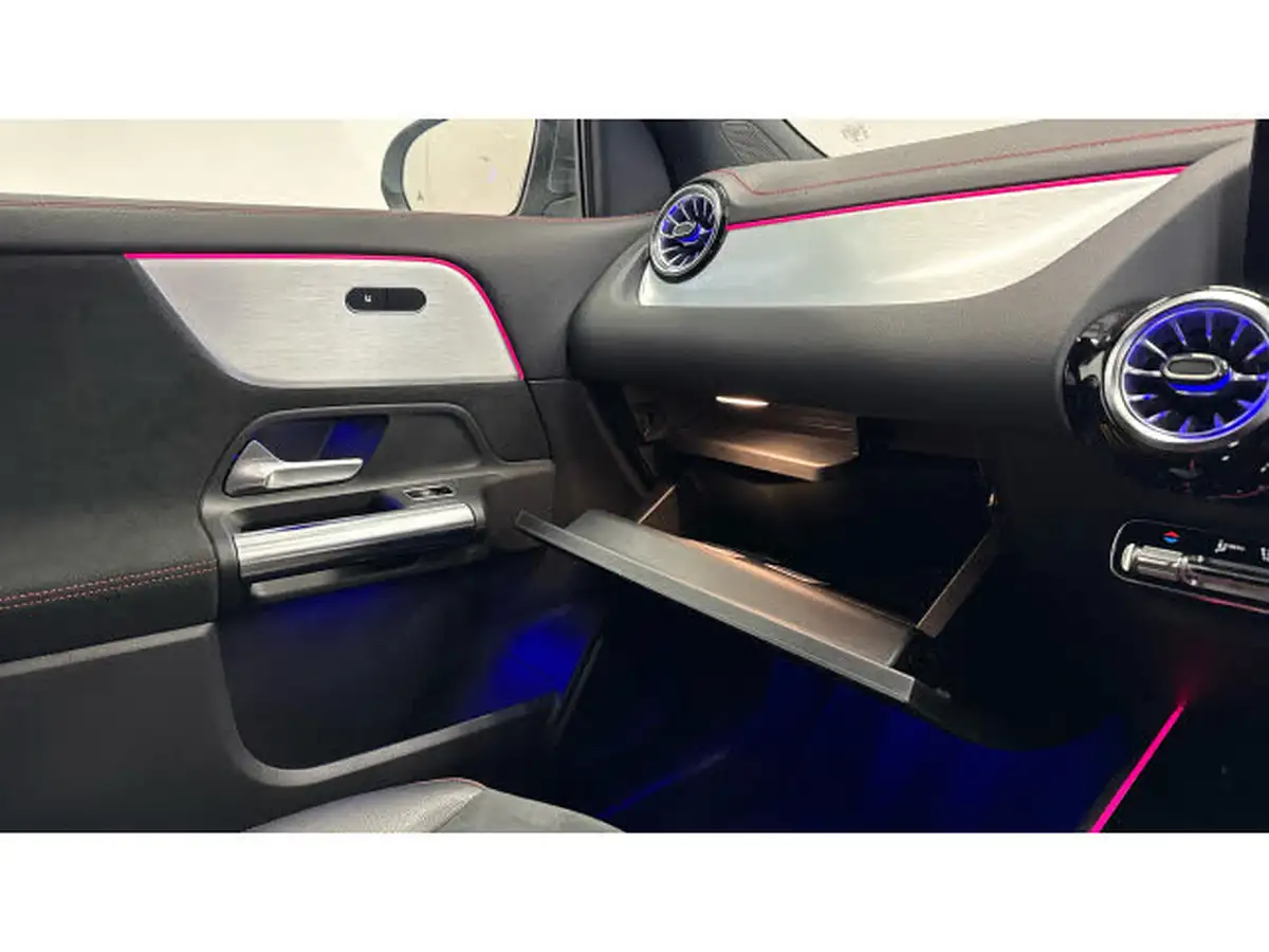 2022-mercedes-benz-eqa-e-eqa-250-amg-line-big-33