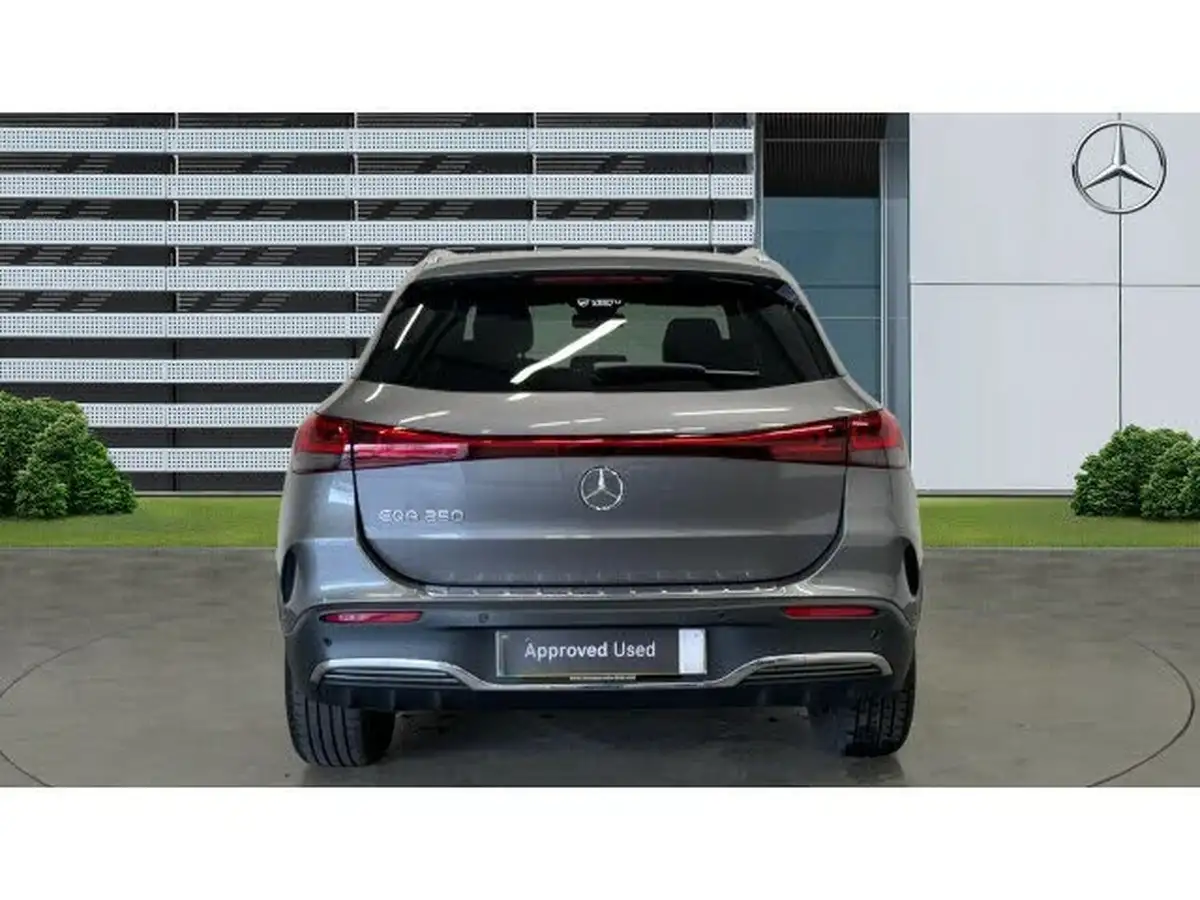 2022-mercedes-benz-eqa-e-eqa-250-amg-line-big-5