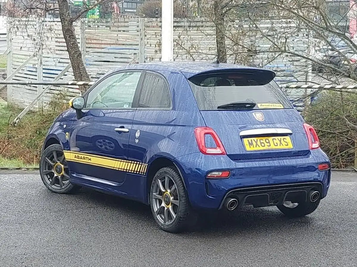 2019-abarth-595-14-tjet-big-1