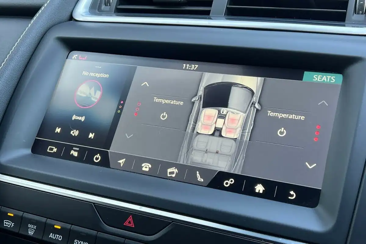 2018-jaguar-e-pace-20-i4d-r-dynamic-s-180ps-awd-auto-big-14