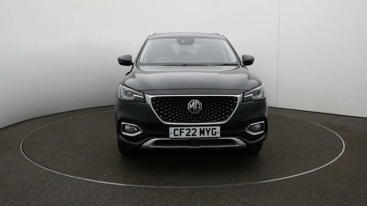 2022-mg-hs-15t-gdi-exclusive-162ps-big-40