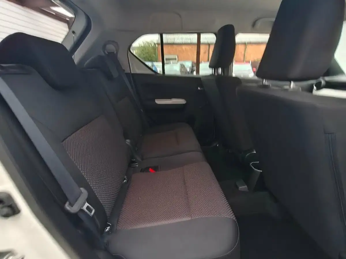 2018-suzuki-ignis-12-dualjet-adventure-big-37