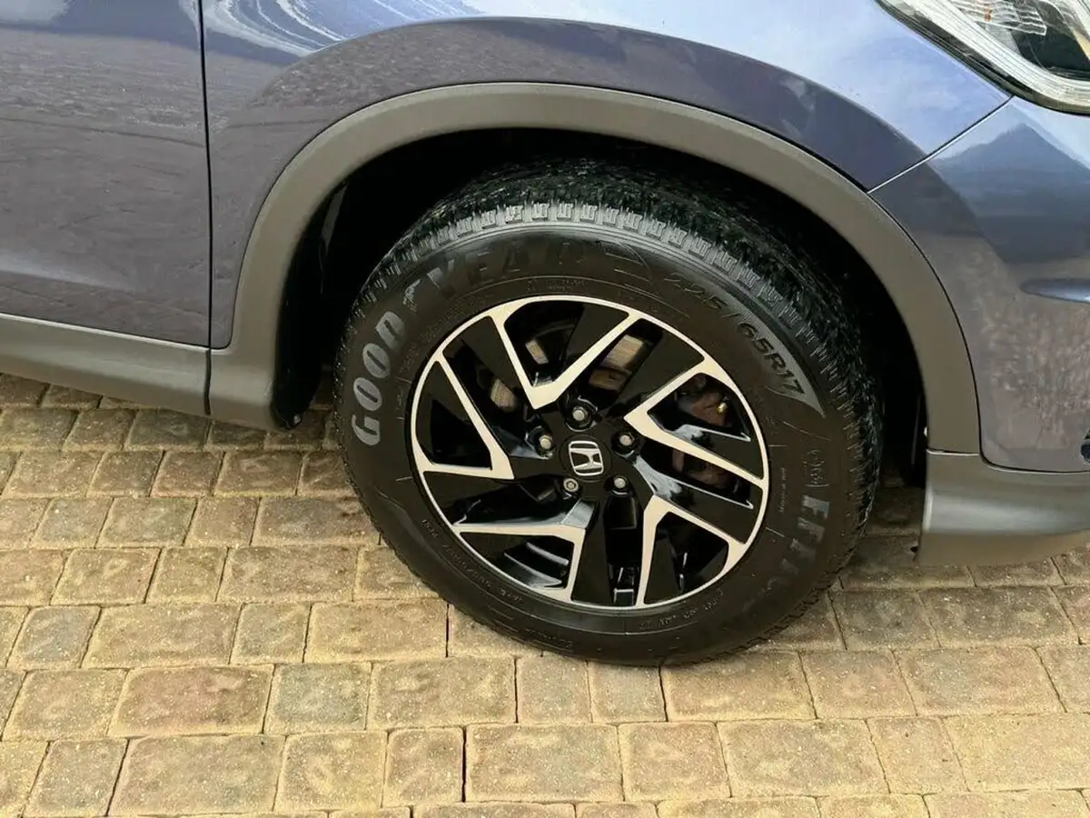 2016-honda-cr-v-16i-dtec-se-plus-navi-160ps-4x4-auto-big-18