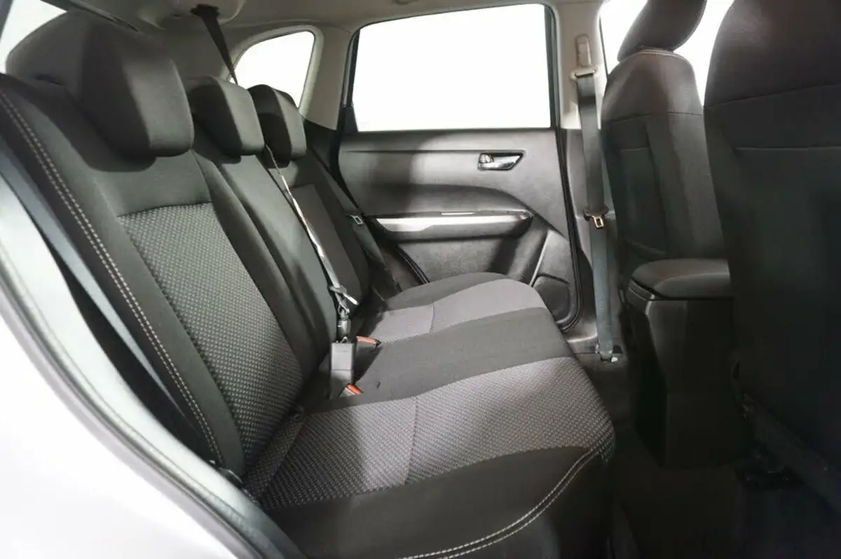 2021-suzuki-vitara-14-boosterjet-sz-t-big-18