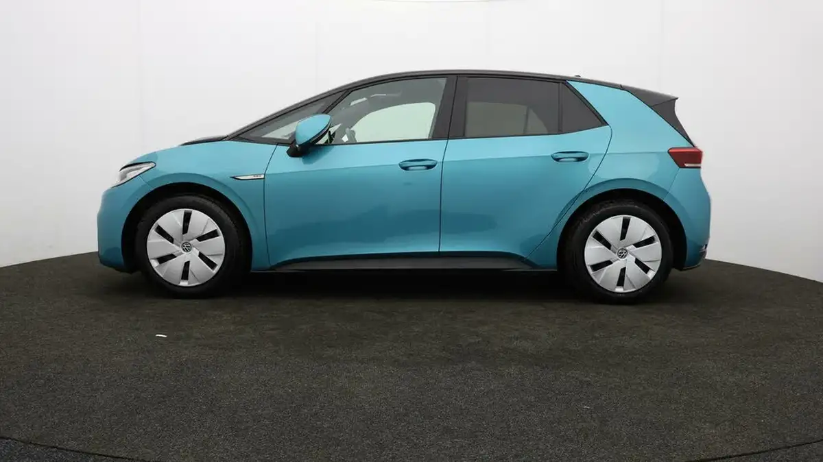 2021-volkswagen-id3-e-max-big-3