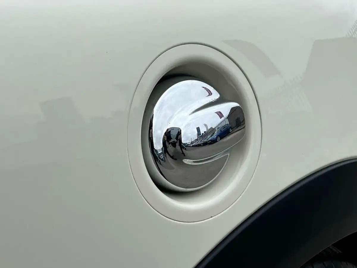 2012-mini-cooper-16-cooper-s-hatchback-3d-big-26