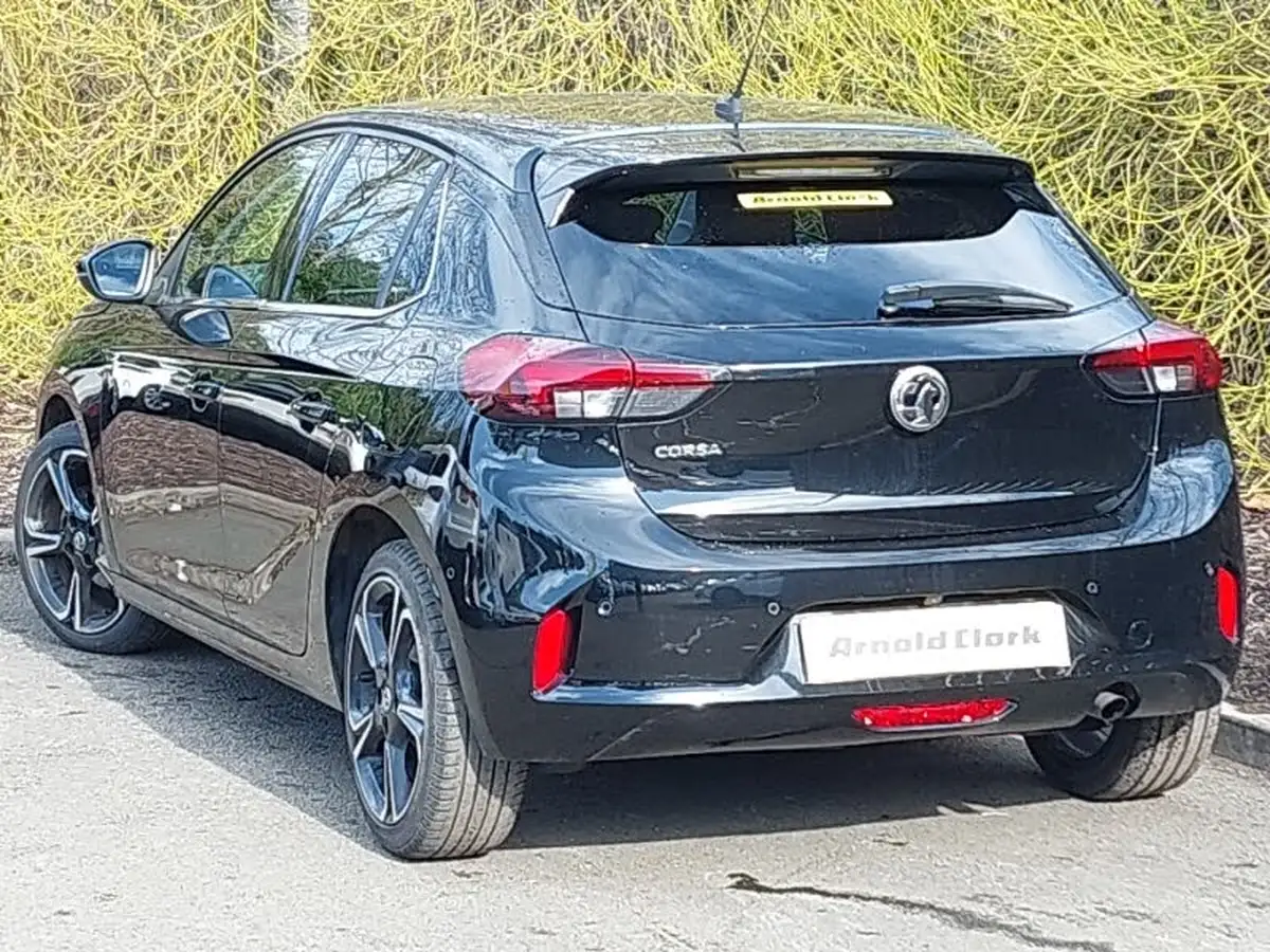 2022-vauxhall-corsa-12i-elite-edition-big-1